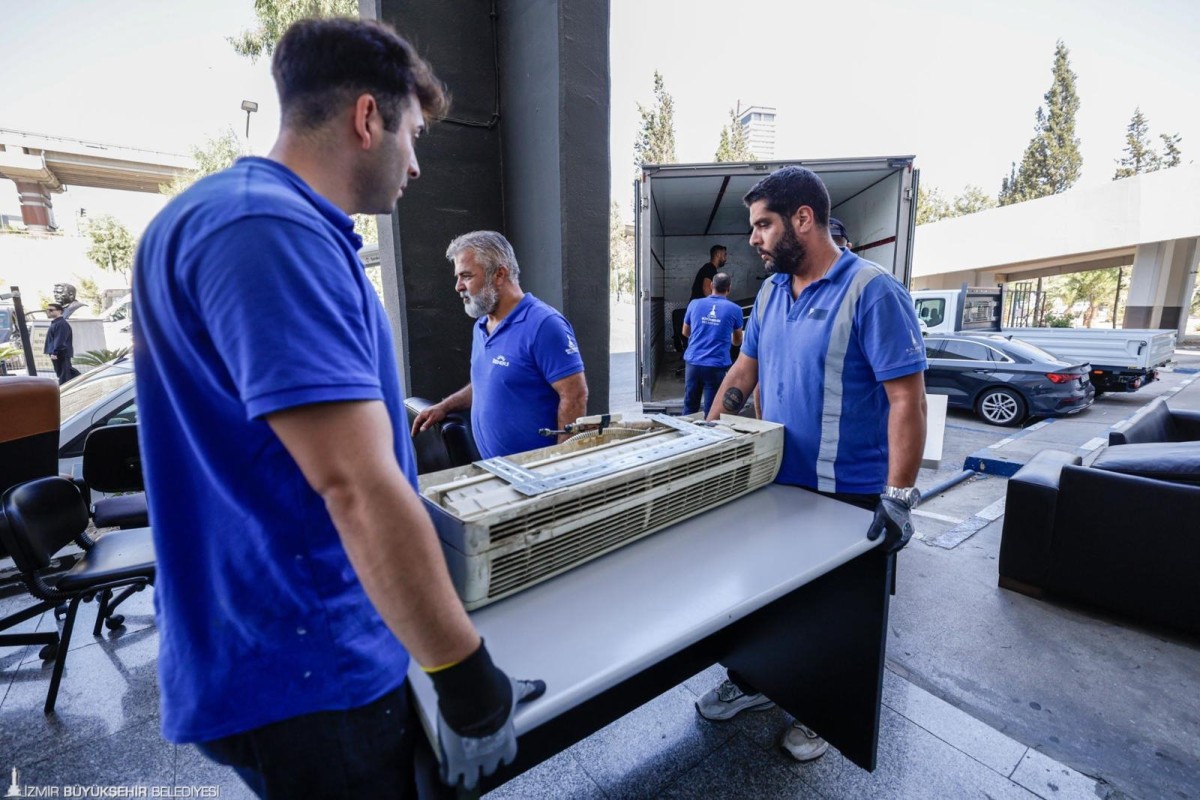 İzmir Otogarı’nda kamu alacakları tahsil ediliyor
