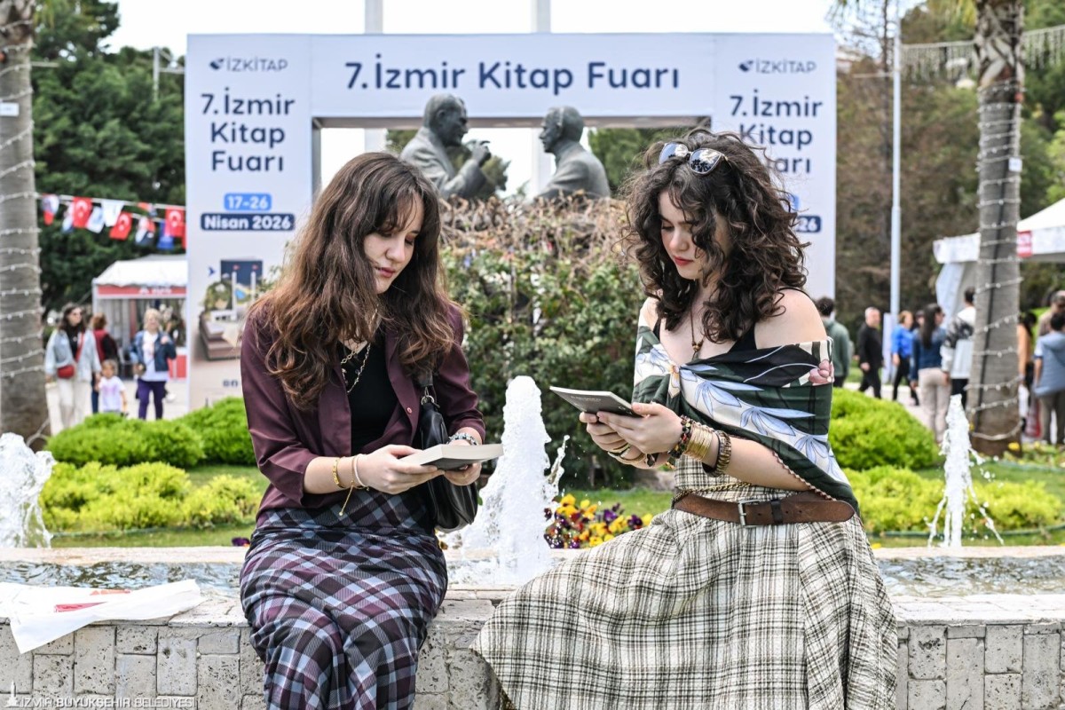 İZKİTAP sonbaharda Kültürpark’ta