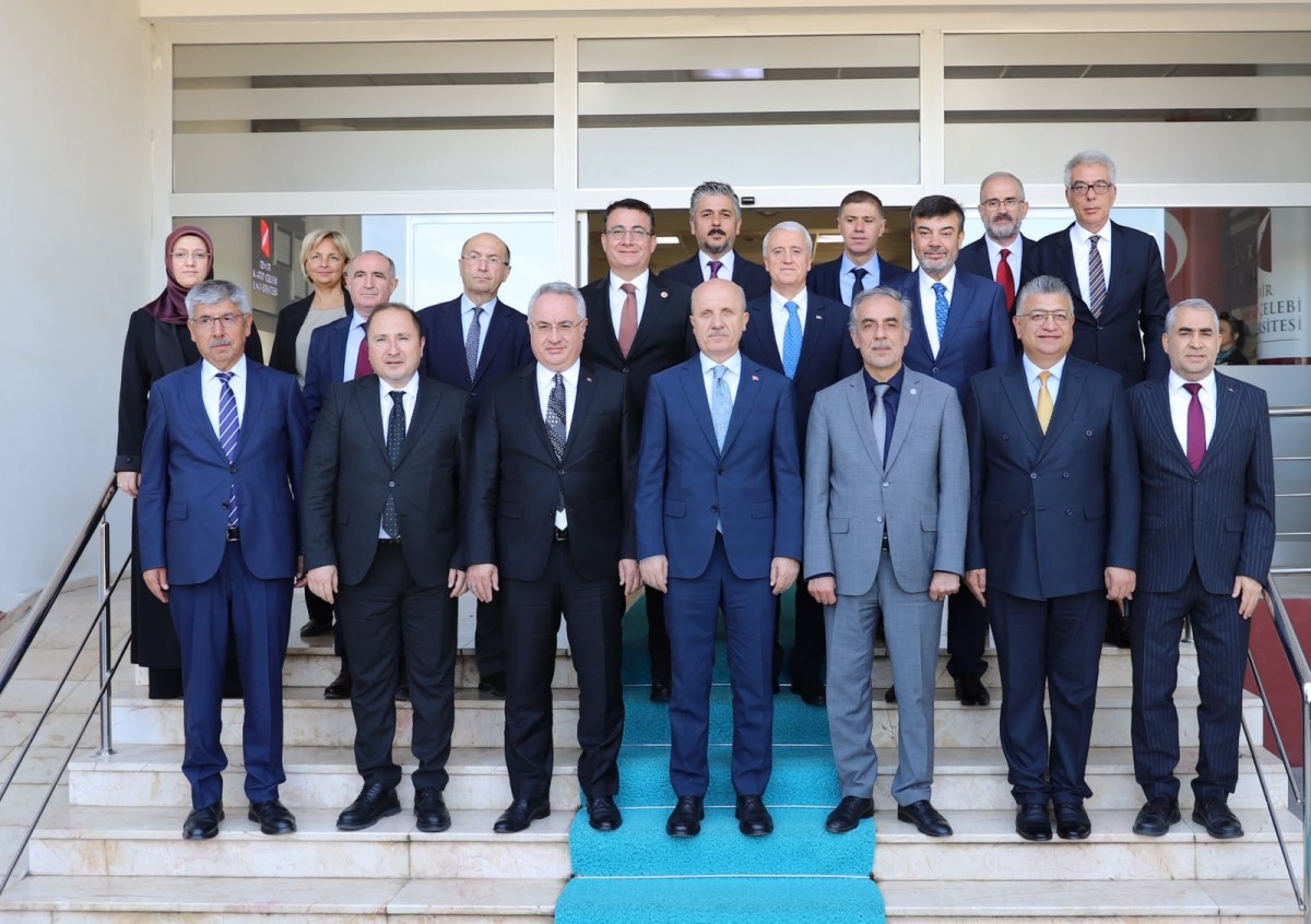 YÖK Başkanı Prof. Dr. Erol Özvar, İzmir Kâtip Çelebi Üniversitesini Ziyaret Etti